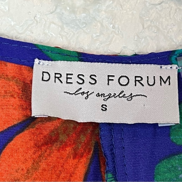 Dress Forum Satin Feel Blue Red Tropical Print Split Leg Ties Jumpsuit Small - Picture 10 of 15